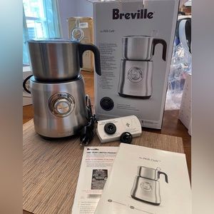 BREVILLE Milk Café Milk Frother